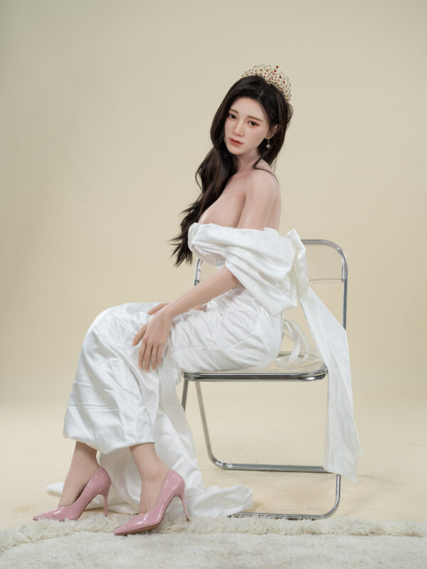 Busty Silicone Sex Doll