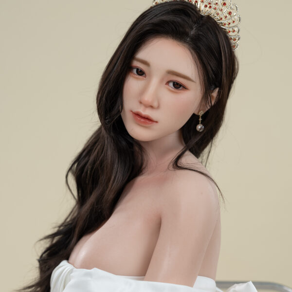 DSCF6422 Busty Silicone Sex Doll