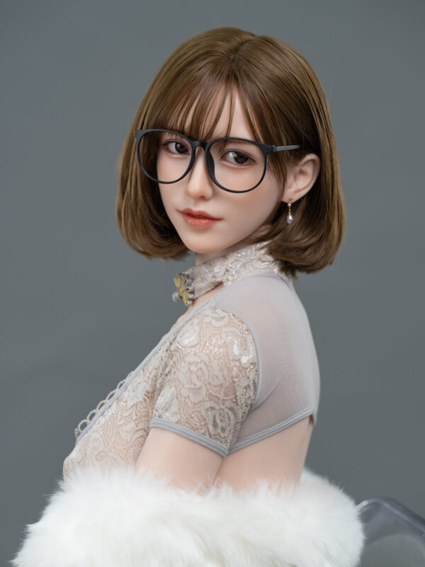Full Silicone Lifelike Doll