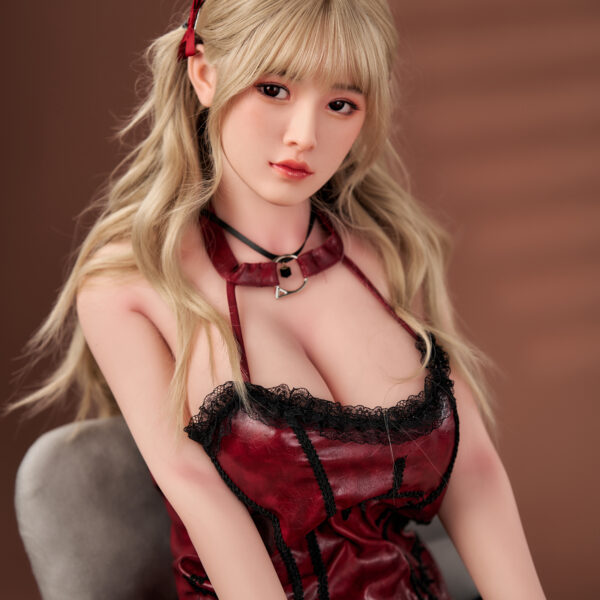 DSA02780 8 Broad Silicone Doll Stock Selection