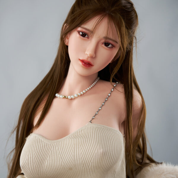 DSC02908 Wide stock of silicone dolls
